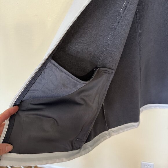 Ladies Port Authority White Vest 3XL Sleeveless Zip Up Fleece Lining Pockets - Picture 9 of 11